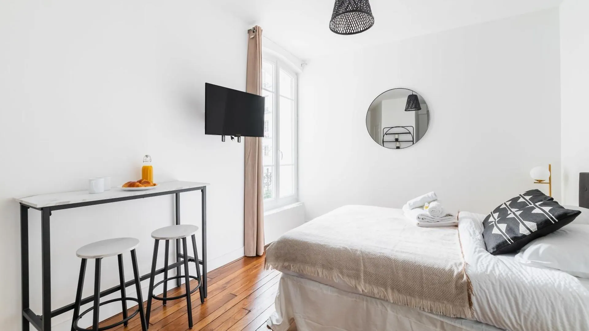 Appartamento Studio Refait A Neuf Proche Metro - Paris 19 - 2P